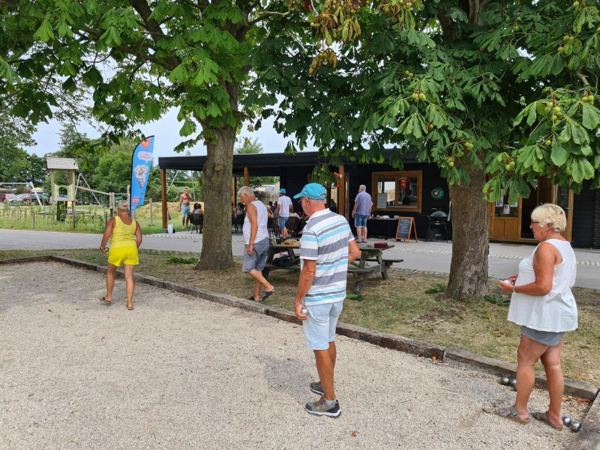 Villa Aan 'T Wiel Op Recreatiepark De Wielen Sint Maarten Zewnętrze zdjęcie